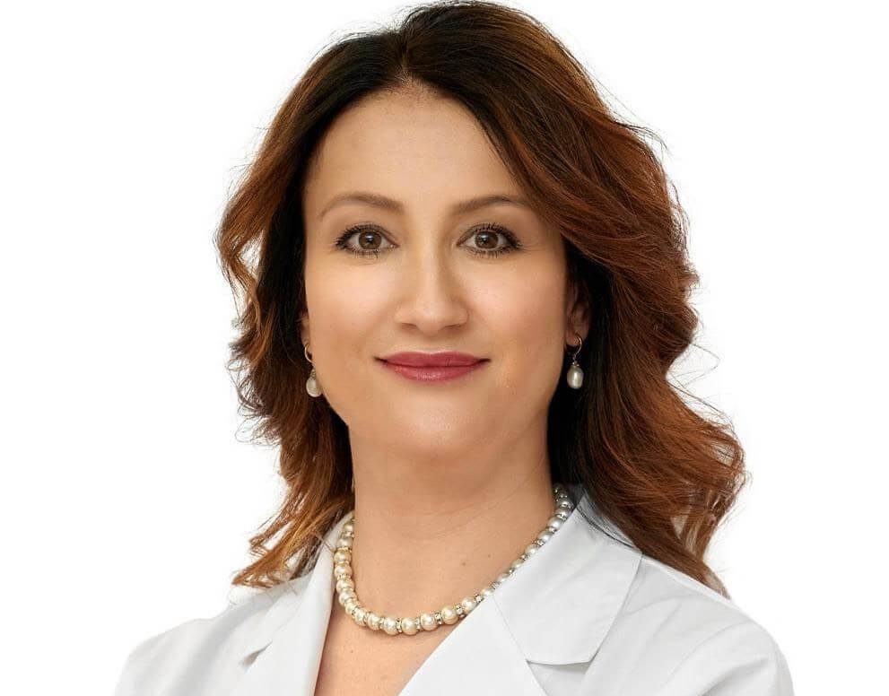 Dr. Andreea Catană