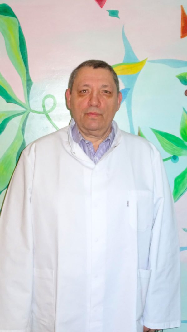 Dr. Radu Tănăsescu